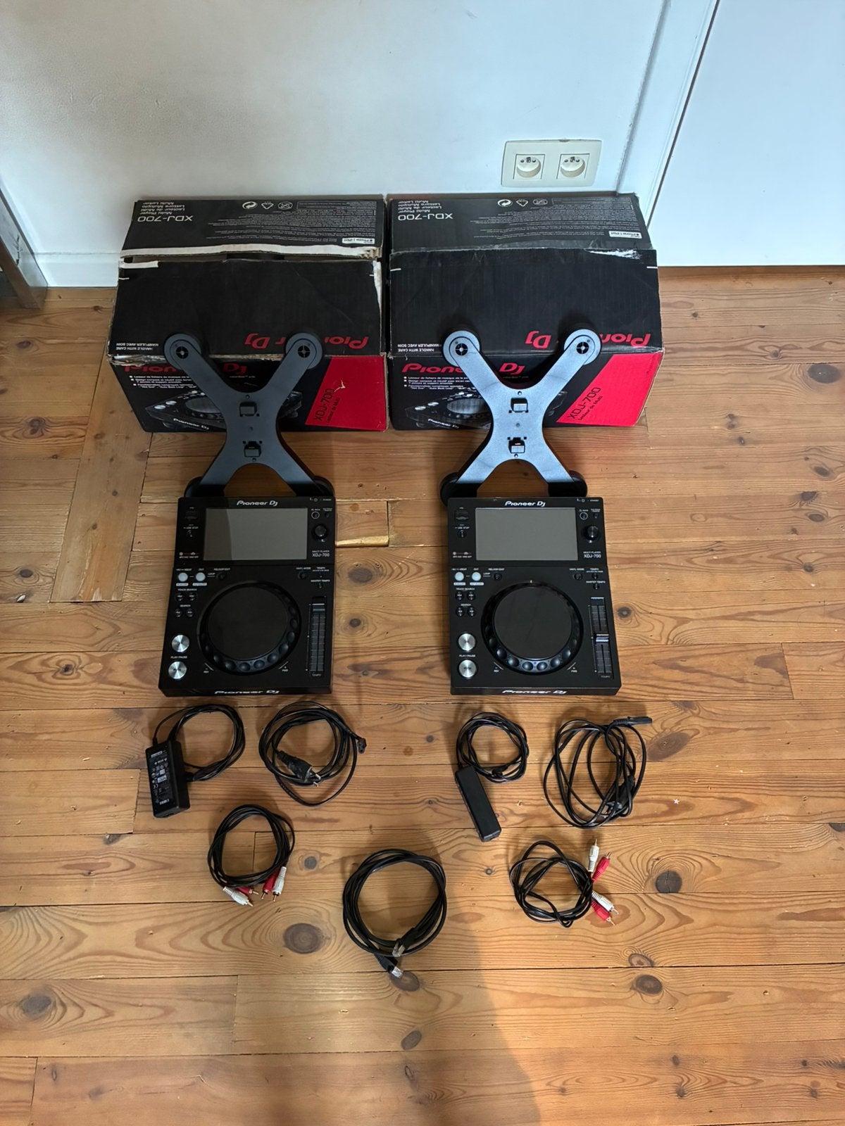 2x Pioneer xdj-700, Autos : Divers, Enlèvement ou Envoi, Comme neuf