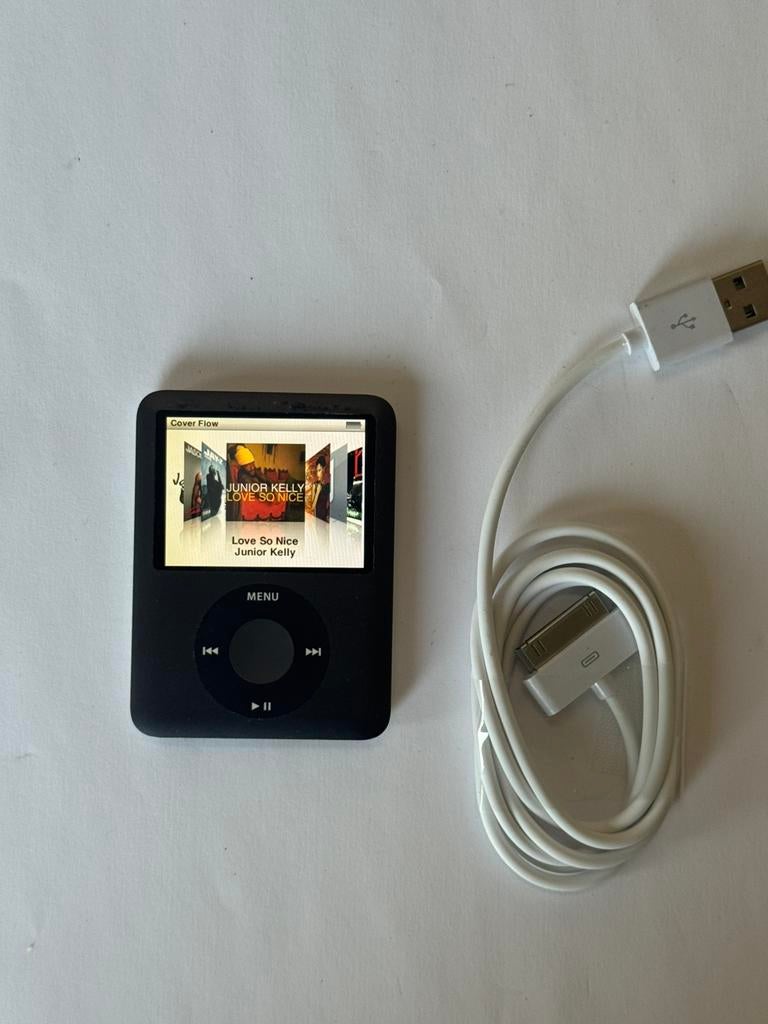 iPod Apple Classic 8 Go - Collection Apple vintage, Enlèvement ou Envoi, Comme neuf, Nano