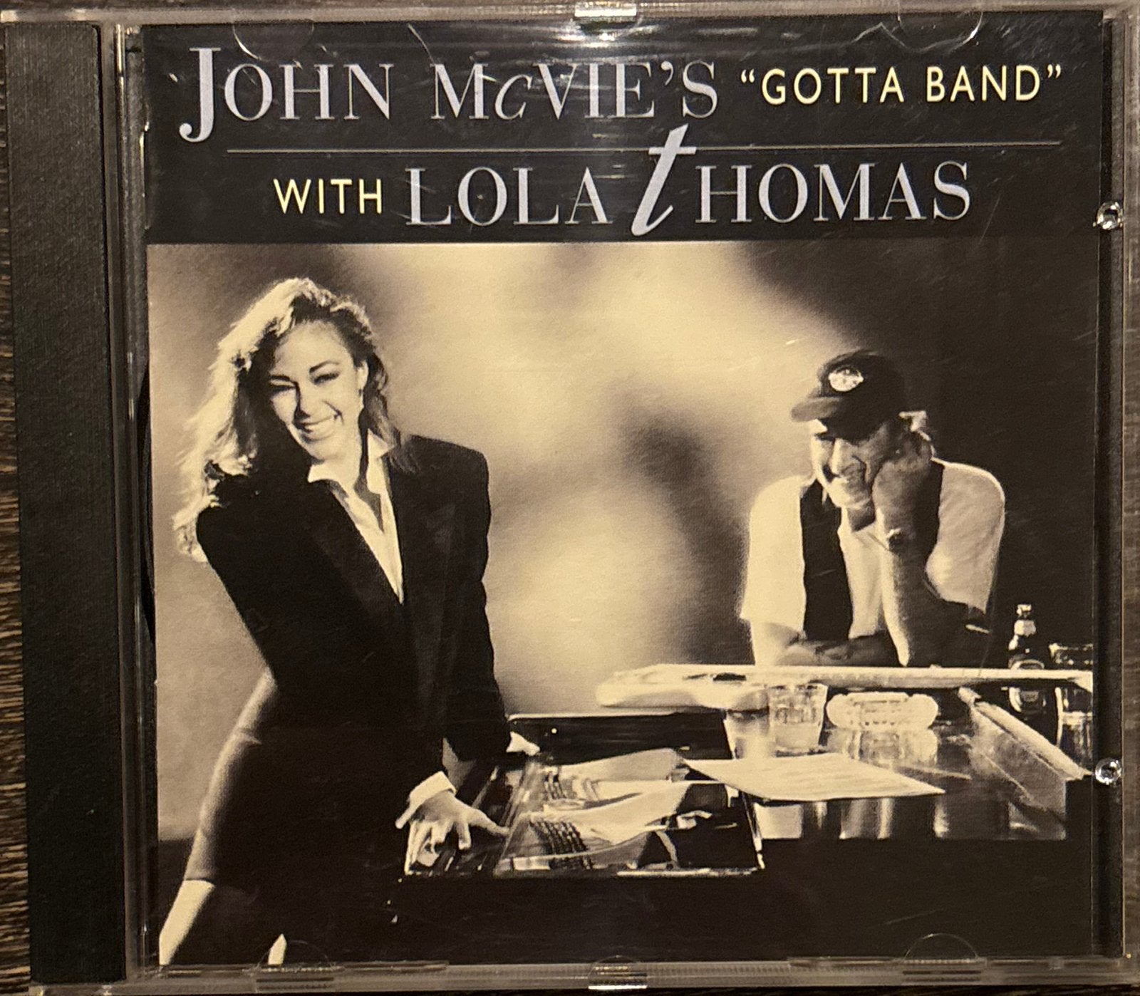 JOHN McVIE “Gotta Band” with LOLA THOMAS, CD & DVD, CD | Rock, Enlèvement ou Envoi, Comme neuf, Blues rock