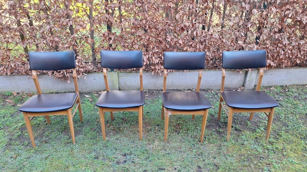 4 vintage stoelen deens design 60's - 70's, Huis en Inrichting, Stoelen, Ophalen