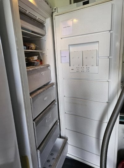 Siemens NoFrost Vrieskast – Digitaal Display – A-Merk, Elektronische apparatuur, Koelkasten en IJskasten, Gebruikt, Met aparte vriezer