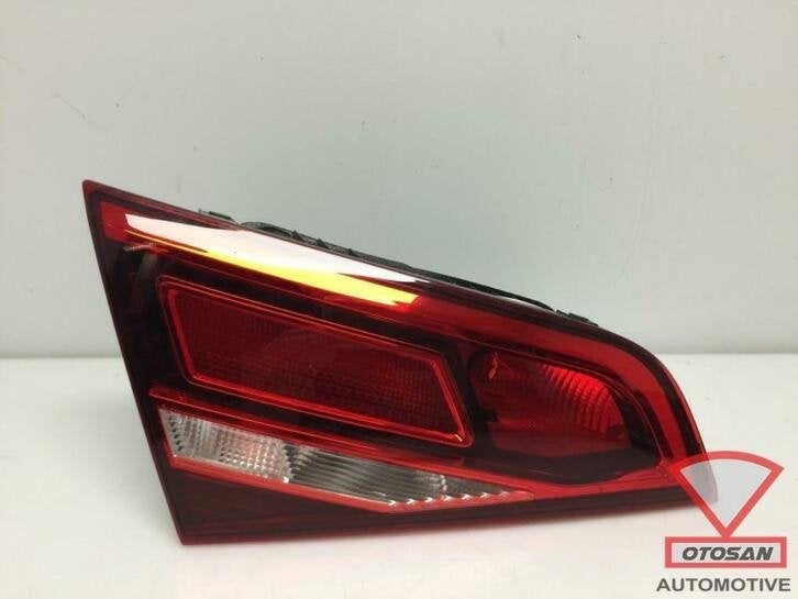 audi a3 8v 16 sportback achterlicht links binnen 8v4945075, Gebruikt, AUDI AG, Auto-Union-Strasse 1
85045  Ingolstadt, DE, Audi