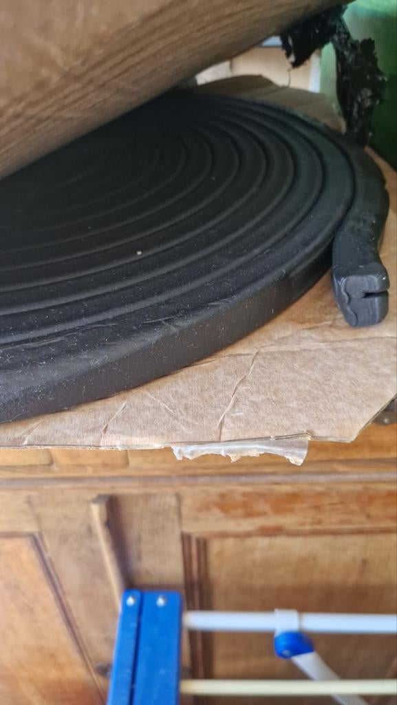 Elastisch voegen dichting bouw, Ophalen