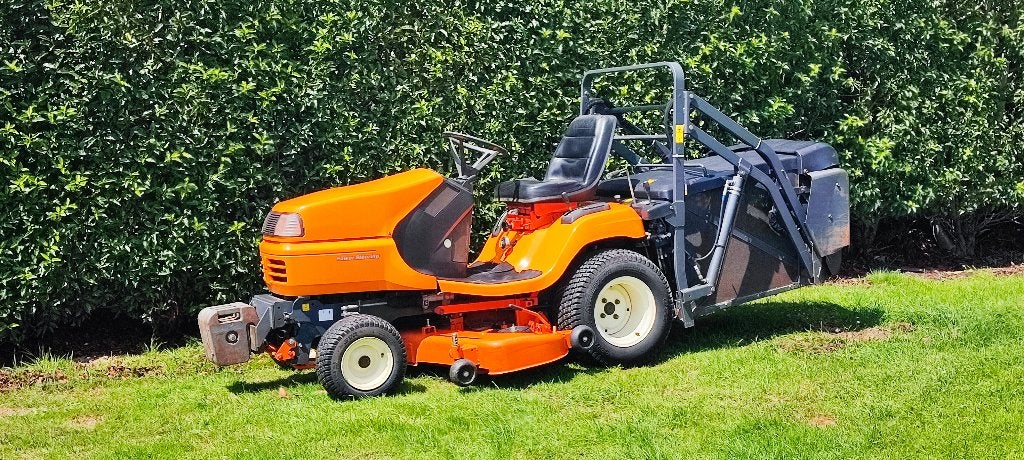 Tracteur tondeuse Kubota G21 HD diesel 3 cylindres, Jardin & Terrasse, Tondeuses autoportées, Enlèvement