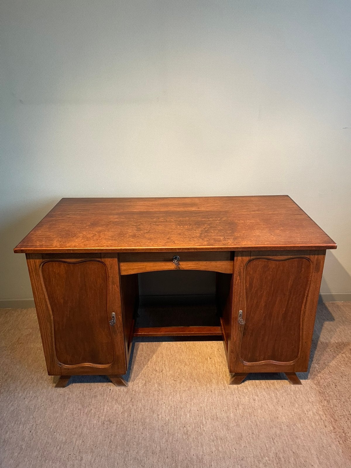 Houten bureau, Ophalen, Gebruikt, 125 cm, Hout
