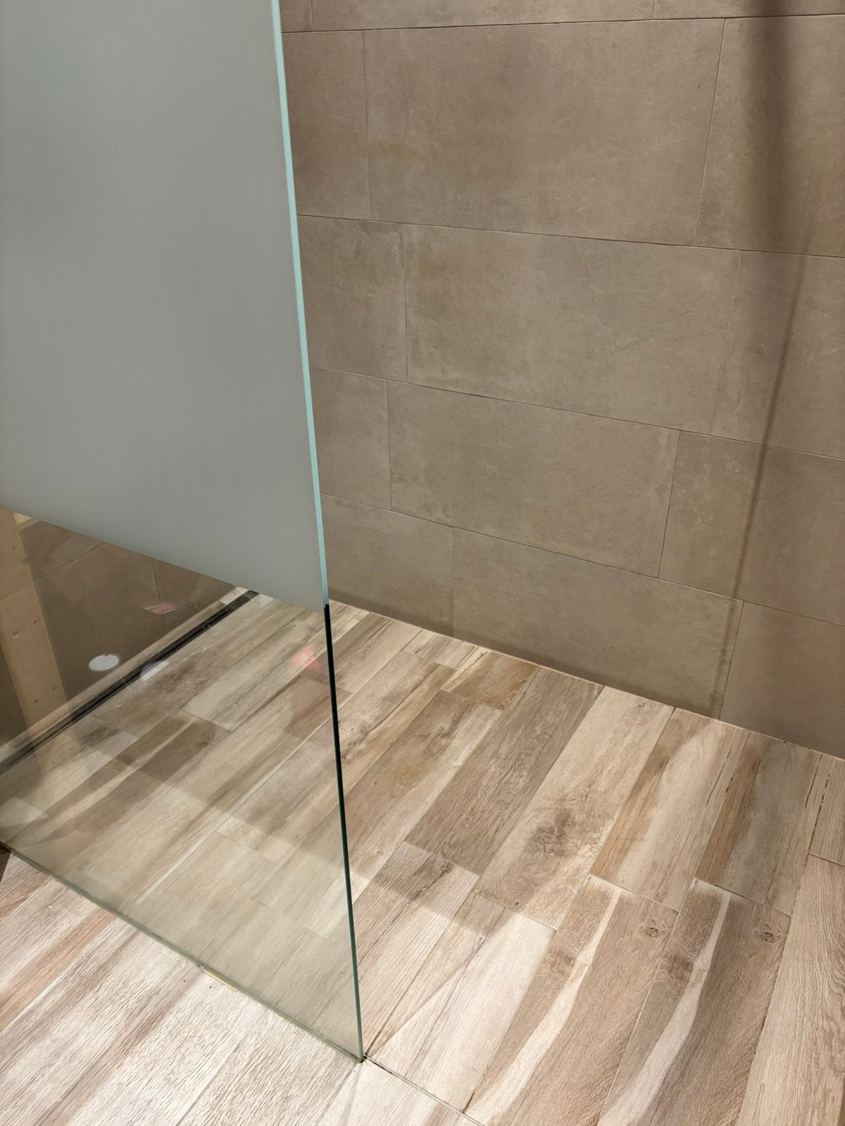 Glazen douchewand 200 x 95, Doe-het-zelf en Bouw, Ophalen, Zo goed als nieuw