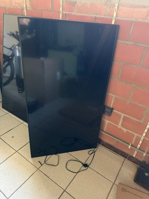 Samsung QM55C 55" 4K UHD Display + Muurbeugel, Computers en Software, Ophalen, Hoofdtelefoonaansluiting, HDMI, Sony