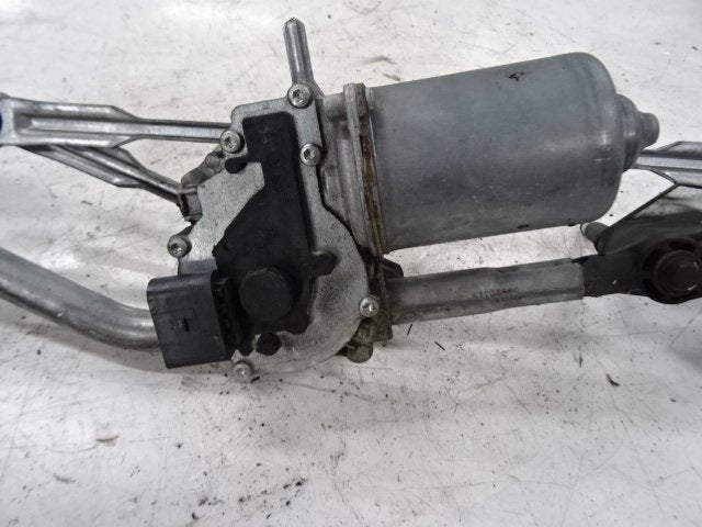 MOTEUR ESSUIE-GLACE AVANT Alfa Romeo MiTo (955) (W00090G), Autos : Pièces & Accessoires, Utilisé, Alfa Romeo