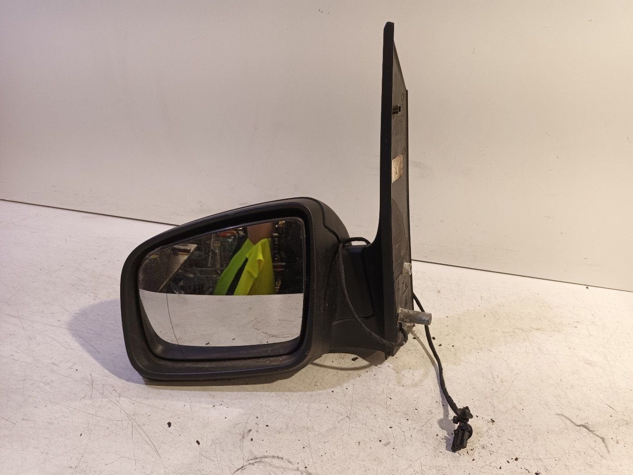 Spiegel buiten links elektrisch Mercedes-Benz Vito, Onderdelen@venauto.nl, Van der Ven Autorecycling B.V., Gebruikt, Ettenseweg 76, 4706 PB Roosendaal, The Netherlands