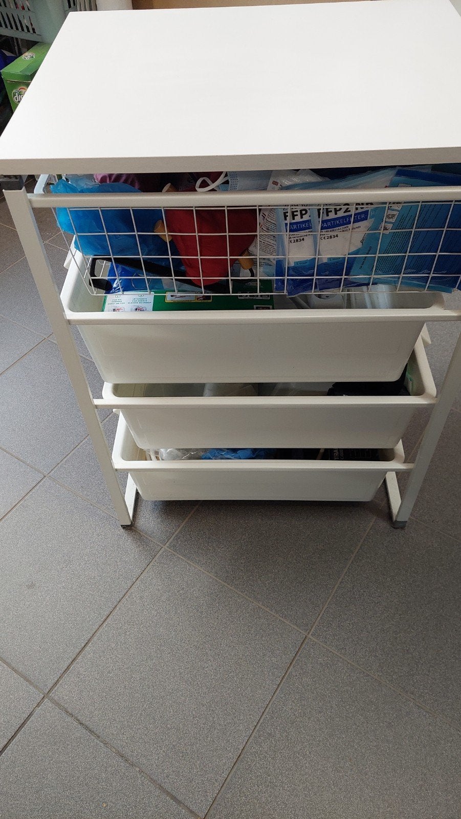 Rangement buanderie avec bacs, Enlèvement