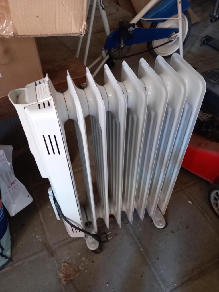 radiateur bain d'huile mobile, Ophalen, Zo goed als nieuw, 800 watt of meer, Radiator