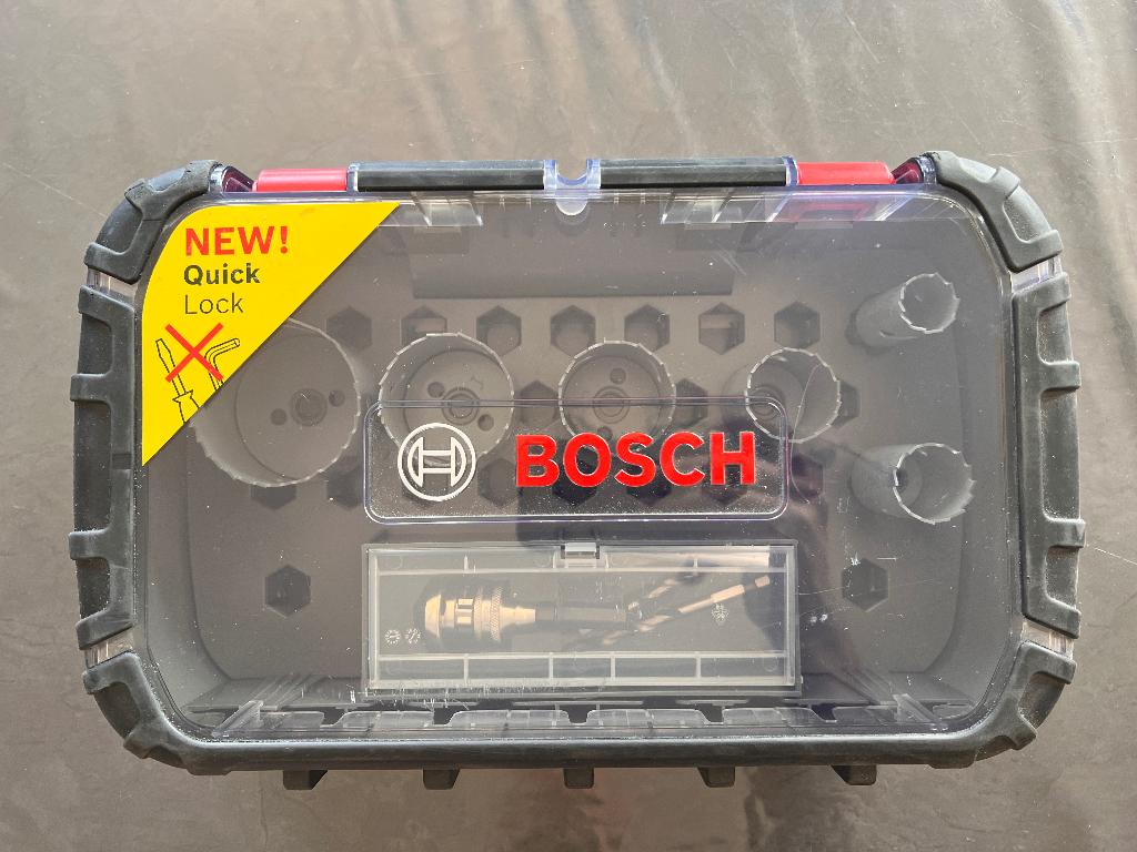Bosch 9-delige universele hout/metaal gatzagenset, Doe-het-zelf en Bouw, Gereedschap | Boormachines, Ophalen of Verzenden, Zo goed als nieuw