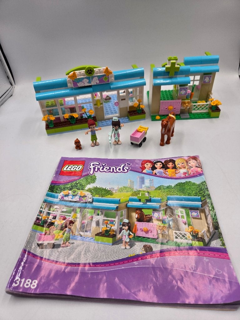 Lego Friends 3188 Heartlake Vet, Lego, Friends, Ophalen of Verzenden, Zo goed als nieuw