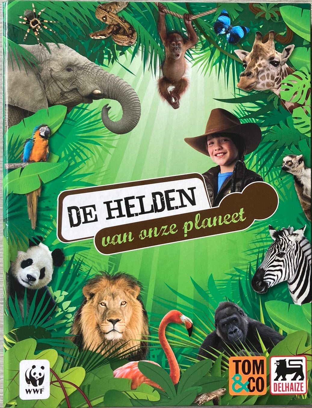 De helden van onze planeet, Ophalen of Verzenden, Zo goed als nieuw