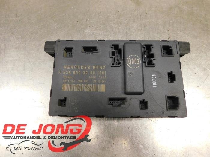 Centrale Deurvergrendelings Module van een Mercedes Vito, Gebruikt, -, Ophalen of Verzenden, -