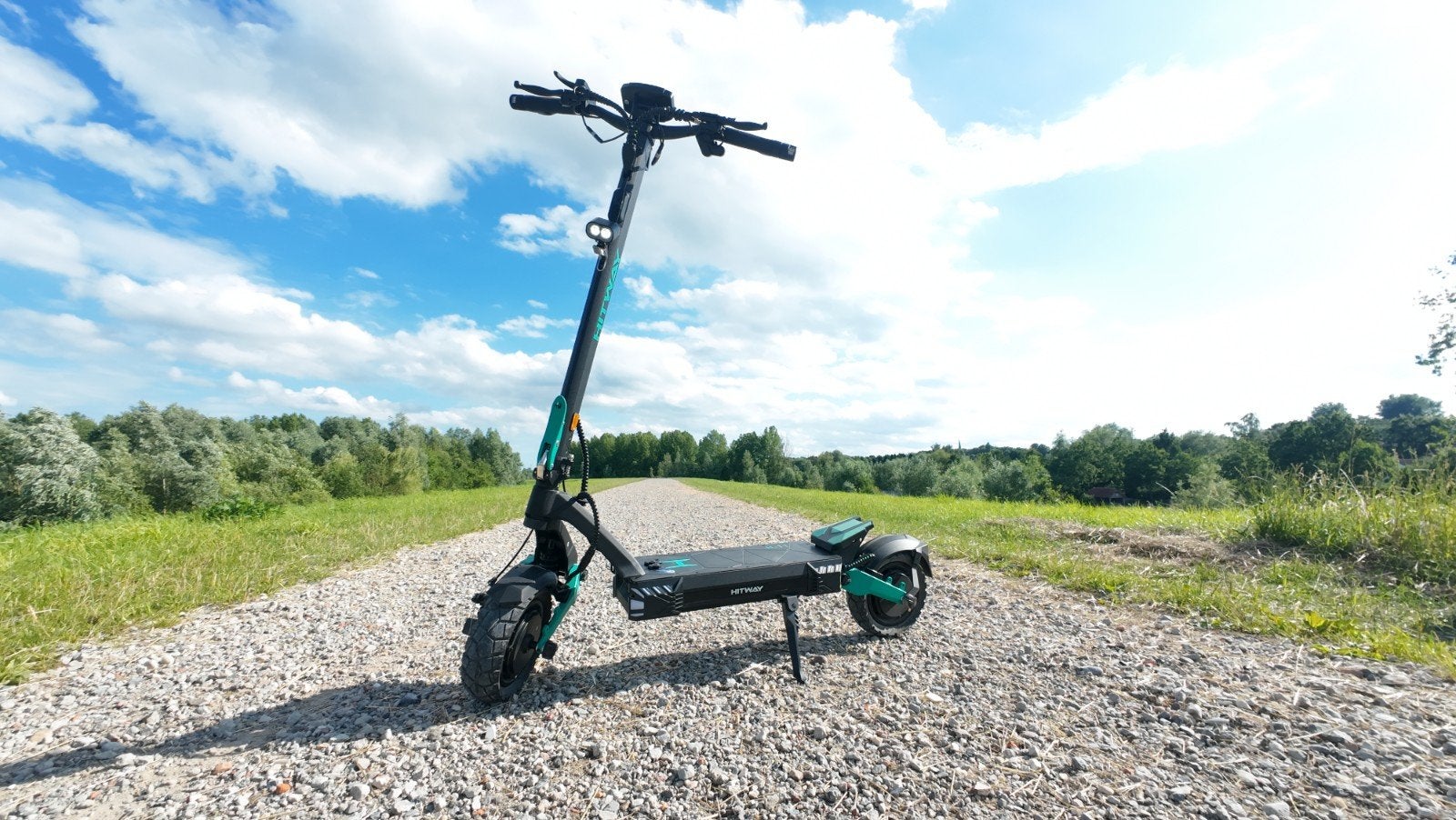 Trottinette électrique Toute neuve avec 269 km au compteur !, Vélos & Vélomoteurs, Trottinettes, Enlèvement, Neuf, Step électrique (E-scooter)