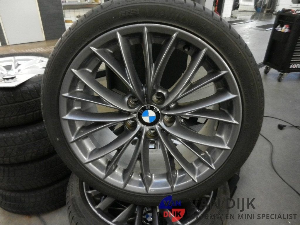 Zomerbandenset origineel 18 inch breedset  BMW 3 SERIE E90 F, Gebruikt, -, -, Banden en Velgen