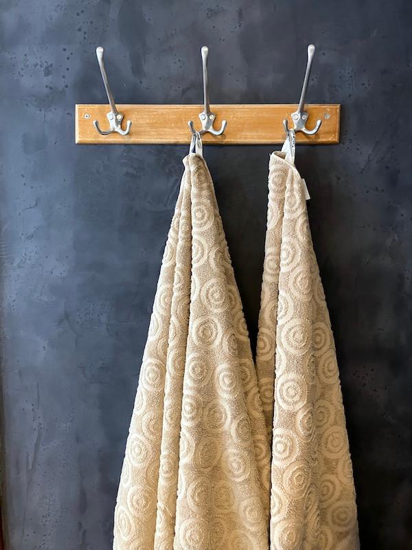 2 grands draps de bain beiges IKEA – modèle rare, Enlèvement ou Envoi, Comme neuf, Beige, Serviette