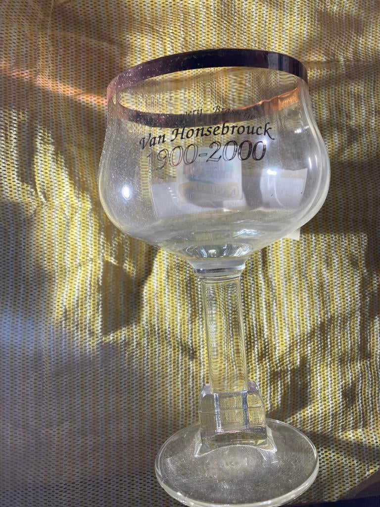 Kasteelbier, bierglas ter ere van 100 jarig bestaan brij., Verzamelen, Ophalen, Zo goed als nieuw, Glas of Glazen