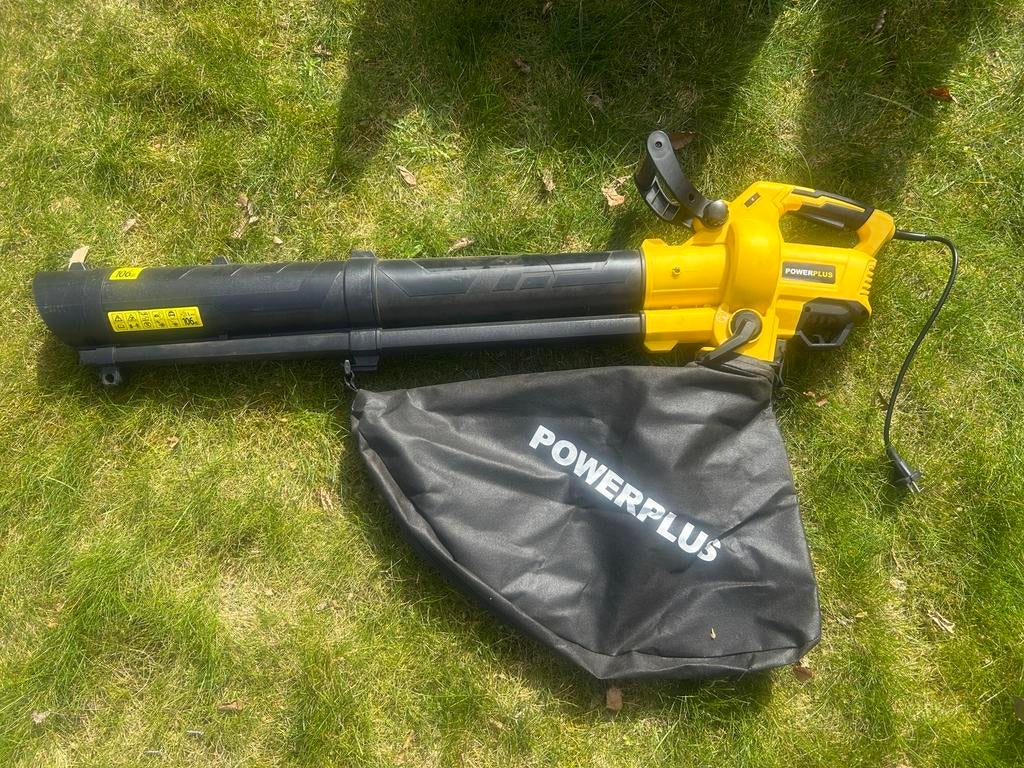 Bladzuiger/bladblazer powerplus in nieuwstaat, Tuin en Terras, Ophalen, Met opvangzak, Handgedragen, Nieuw