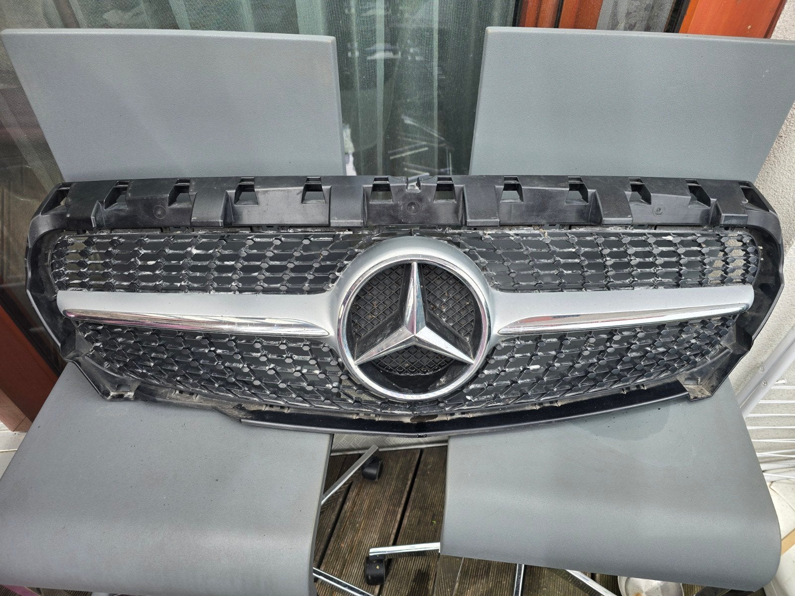 Calandre Mercedes Cla, Autos : Pièces & Accessoires