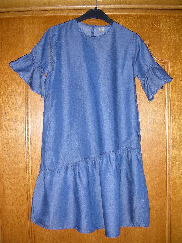 Kleedje, Nucleo, maat 140, 10 jaar zo goed als nieuw, Nacht- of Onderkleding, Meisje, Zo goed als nieuw, Nucleo