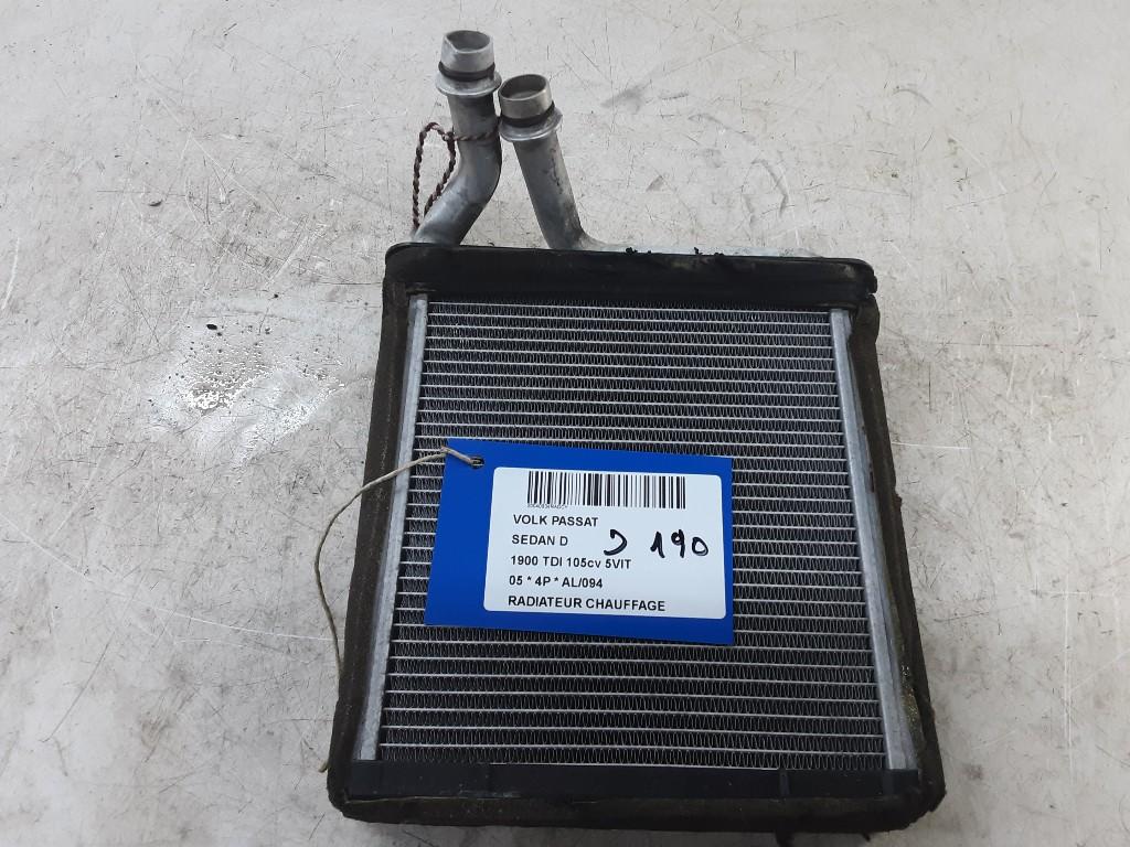 RADIATEUR DE CHAUFFAGE Volkswagen Passat (3B3), Volkswagen, Mevr. I. Hauben, Utilisé, Rue de l'Espoir 34 34
4030  GRIVEGNÉE, BE