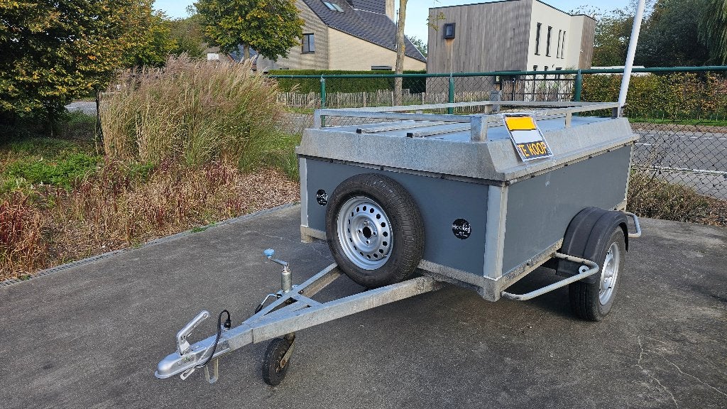 Aanhangwagen, Enlèvement, Comme neuf