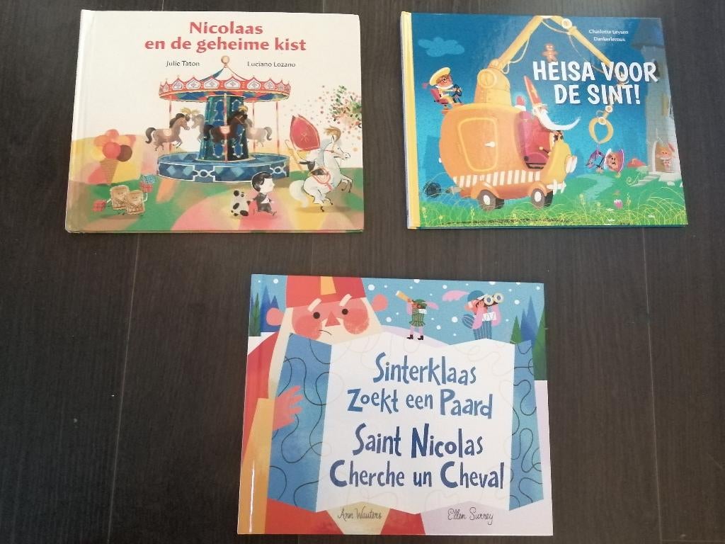 bijna nieuwe boeken SINTERKLAAS, Enlèvement ou Envoi, Comme neuf