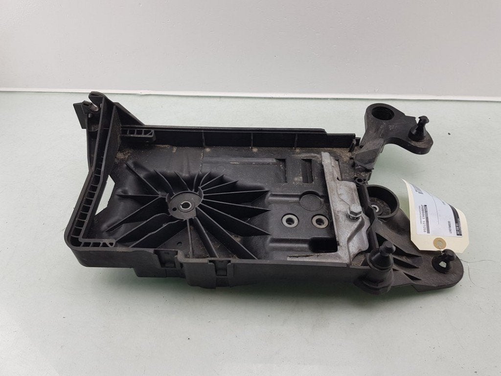 ACCUBAK Cupra Formentor (01-2020/-) (|5WA915331|), Auto-onderdelen, Gebruikt, Seat