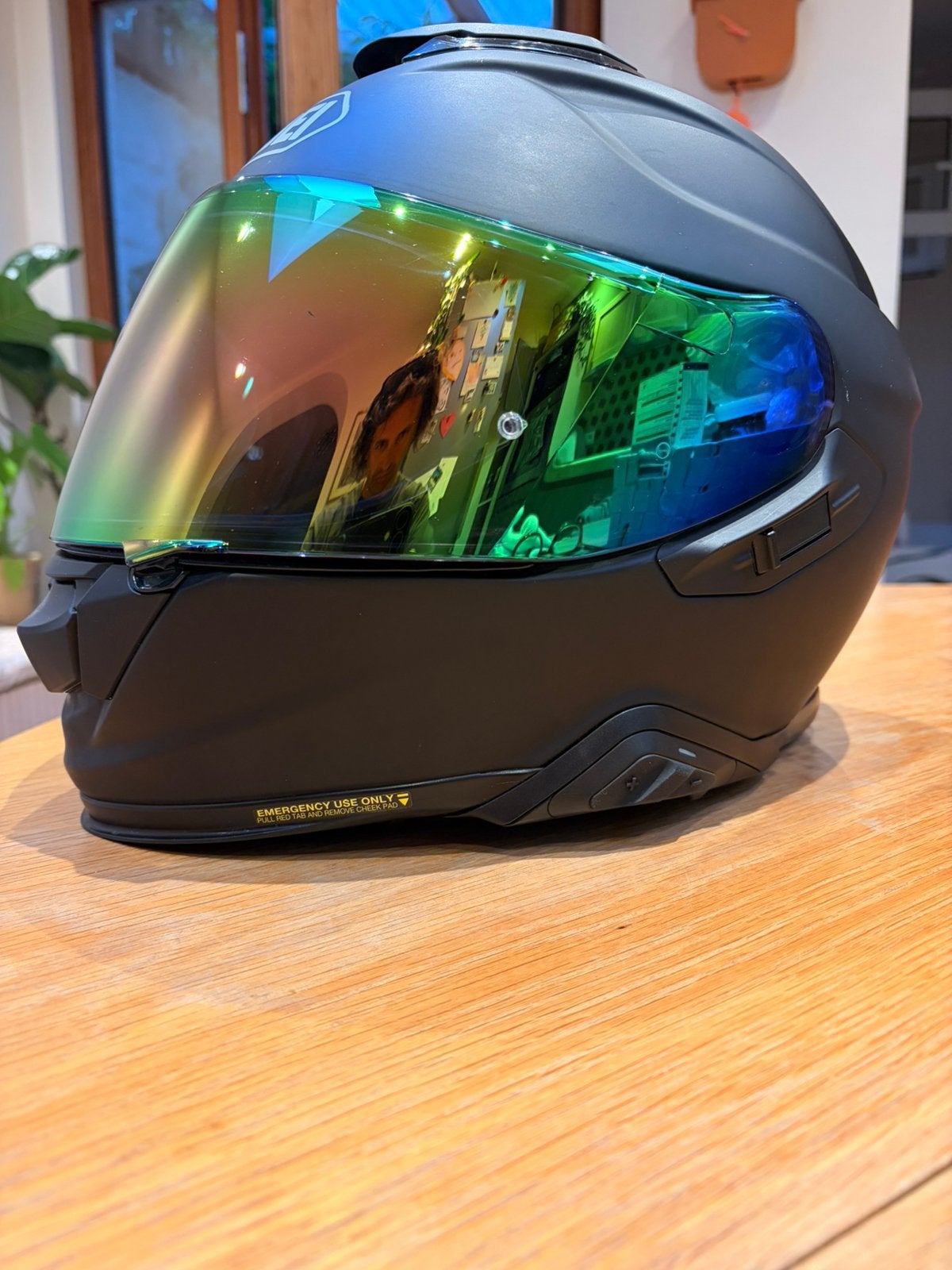 Shoei GT-Air 2 M + Sena SRL2 + gekleurd vizier (Shoei), Motoren, Kleding | Motorhelmen, Ophalen of Verzenden, M, Shoei