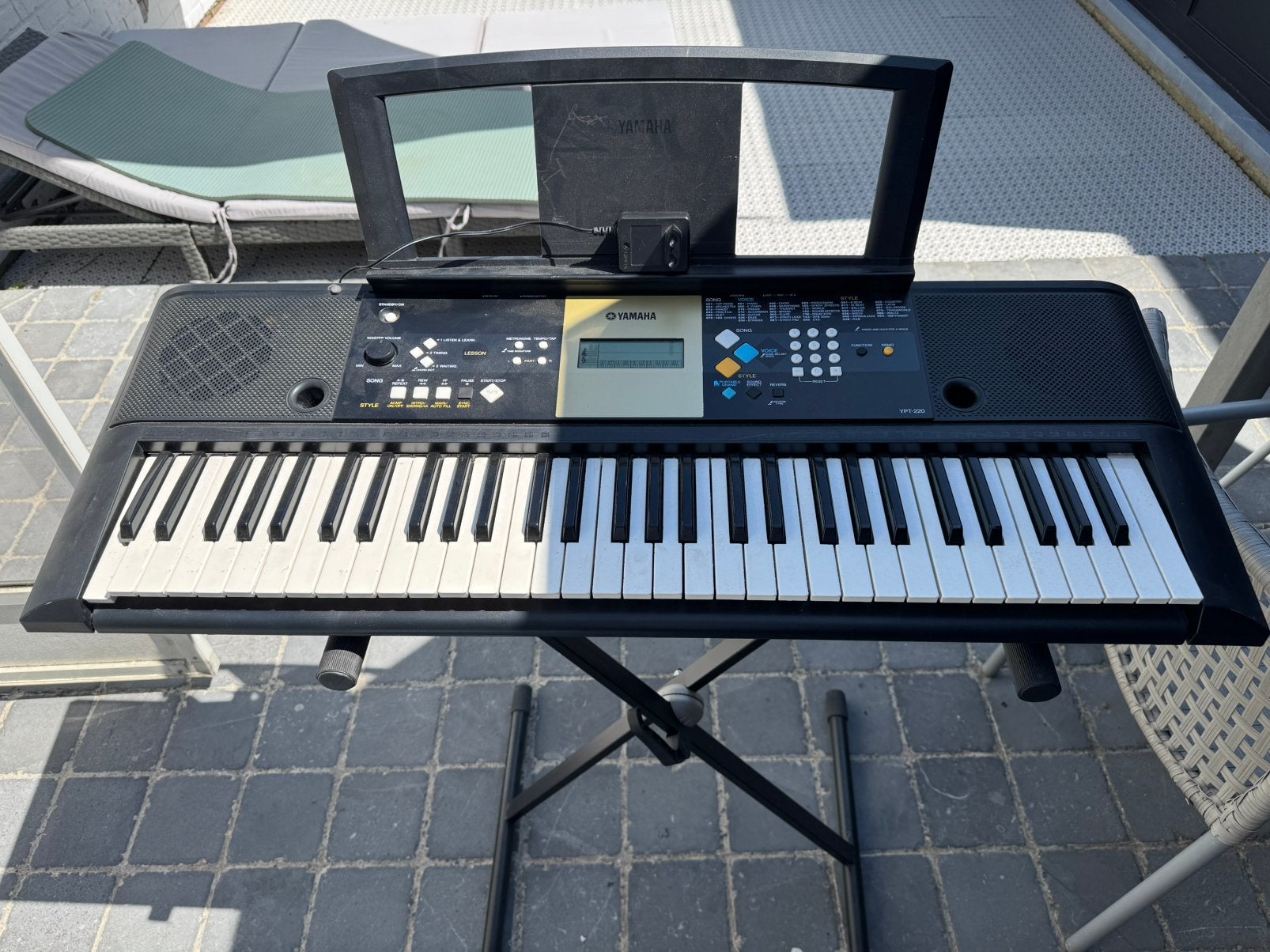 Keyboard Yamaha met standaard, Muziek en Instrumenten, Keyboards, Ophalen, Yamaha, Met standaard, 61 toetsen