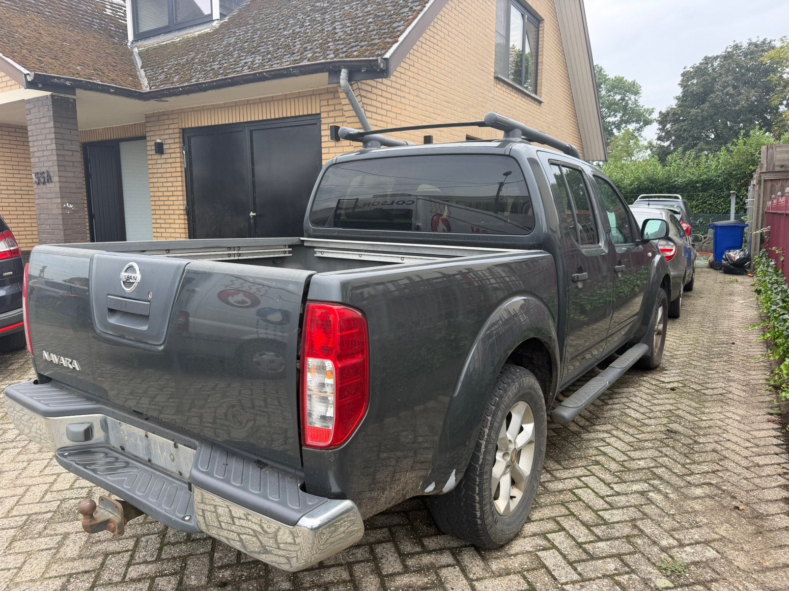 Nissan navara 2.5 tdi, Autos, Nissan, Achat, Entreprise, Boîte manuelle, 5 portes