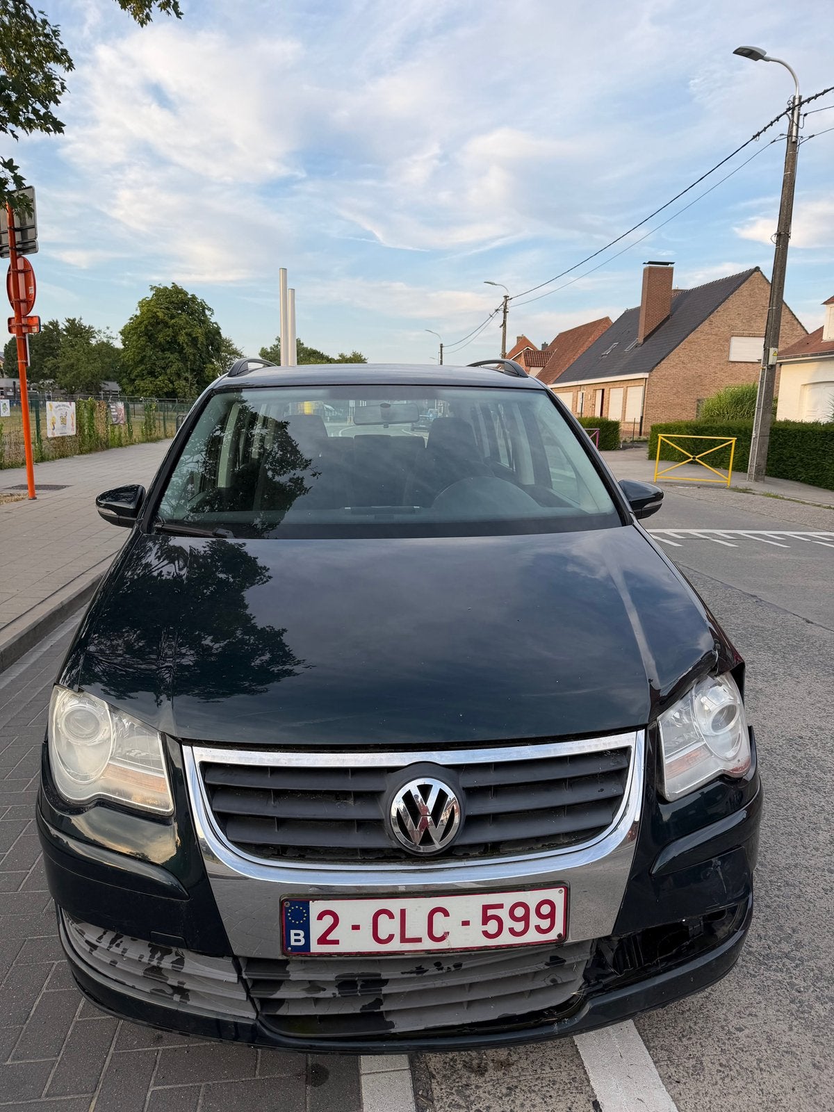 Volkswagen touran 2010 1.4 benzine motor is kapot !!!, Auto's, Particulier, Touran, Te koop, Benzine
