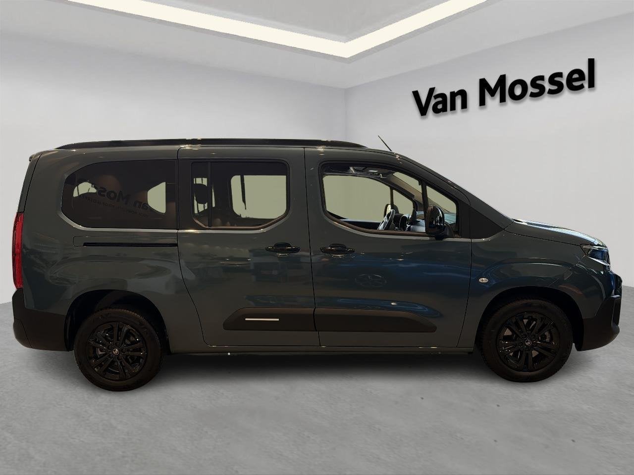 Citroën Berlingo XL 1.5 BlueHDi 130 S&S BVM6 MAX, Achat, 1250 kg, Electronic Stability Program (ESP), 7 places