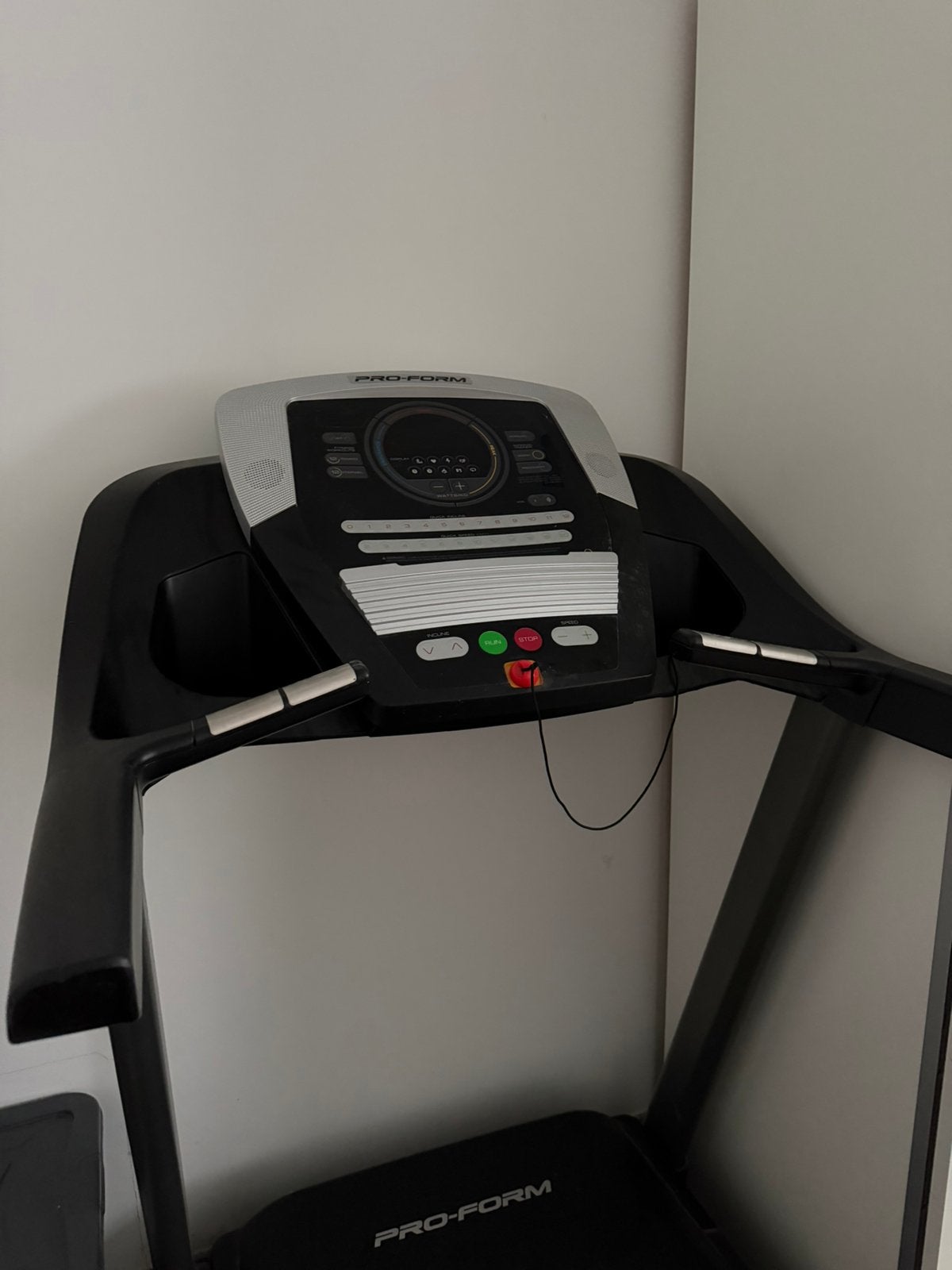 Tapis de course, Sports & Fitness, Jambes, Tapis roulant, Comme neuf, Enlèvement