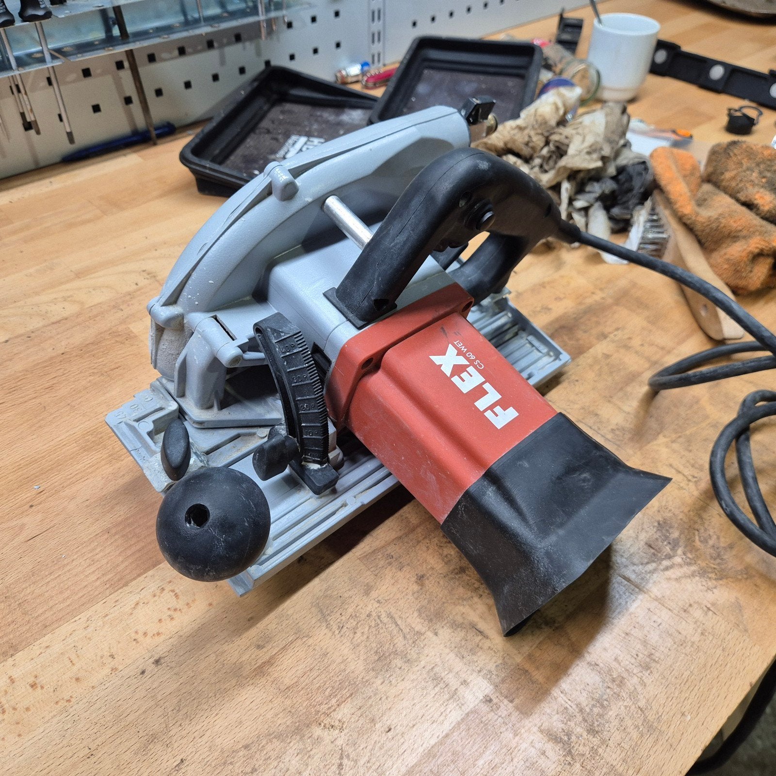 flex cs60 weg water Cirkelzaag met geleidrail en watervat, Bricolage & Construction, Outillage | Meuleuses, Enlèvement, Neuf, Autres types