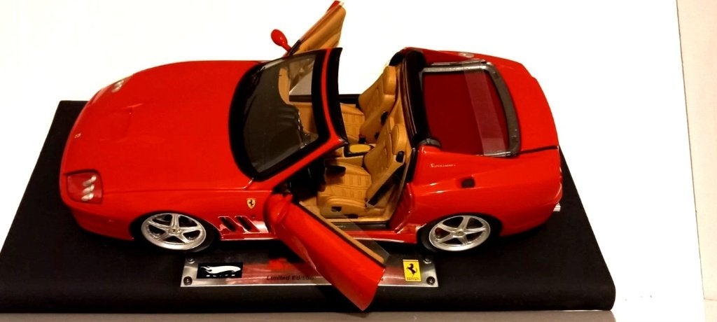 1/18 Ferrari 575 superamerica Super Elite, Enlèvement ou Envoi, Neuf, Voiture, Hot Wheels