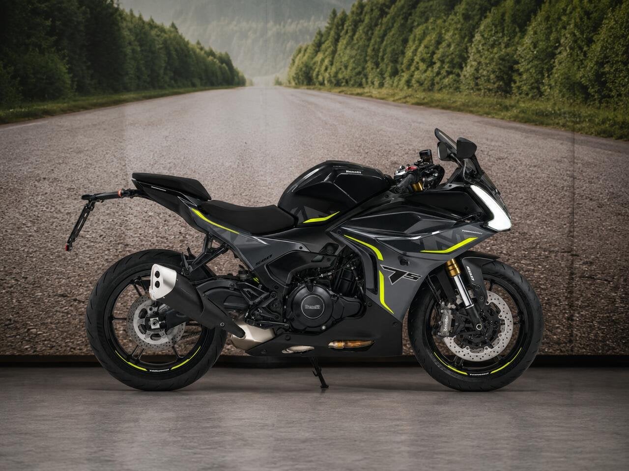 Benelli Tornado 550 TORNADO, Motos, Motoren | Benelli, Entreprise, Plus de 35 kW, 2 cylindres, Super Sport