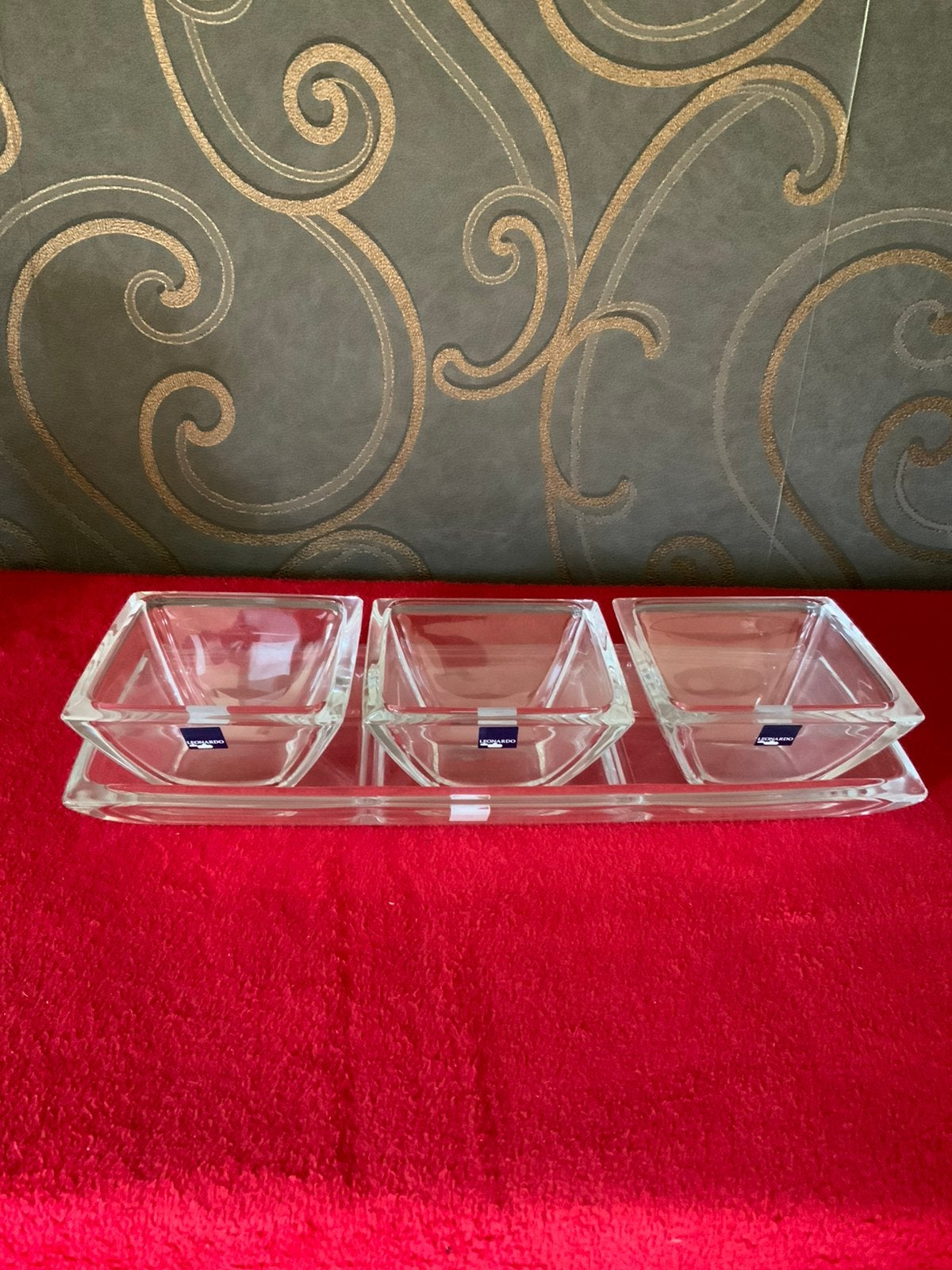 Mooie schaal met 3 bijhorende schaaltjes (Leonardo), Ophalen, Nieuw, Glas, Schaal