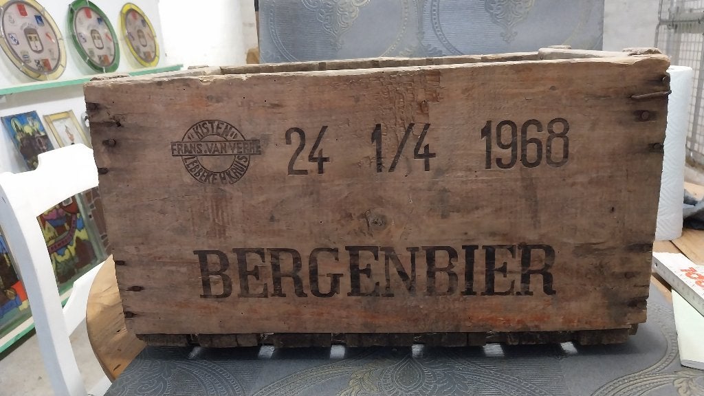Bierbak Bergenbier 1968 Zeeberg, Ophalen of Verzenden, Gebruikt, Overige typen