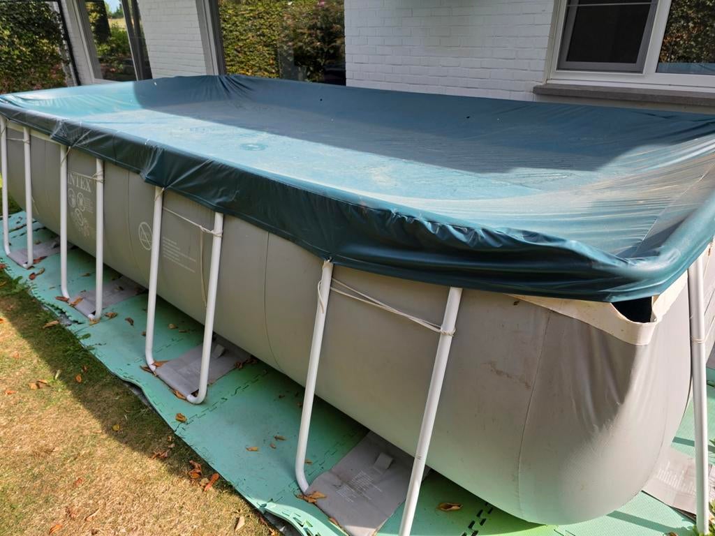 Piscine Intex de 4,9 m sur 2,5 m avec pompe à filtre à sable, Enlèvement, Rond