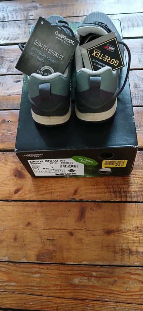 Lowa zirrox gtx lo-maat 37,5-grijs, Sport en Fitness, Bergsport en Wandelen, Verzenden, Zo goed als nieuw