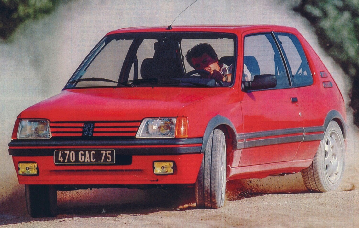CHERCHE peugeot 205 gti ou rallye, Autos, Particulier, Achat