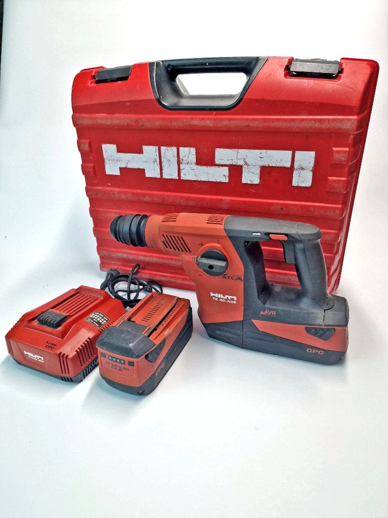 Hilti TE30 A36 + 2 accu's 6Ah + lader + koffer, Doe-het-zelf en Bouw, Ophalen of Verzenden, Gebruikt, Boor- en/of Breekhamer, Klopboormechanisme