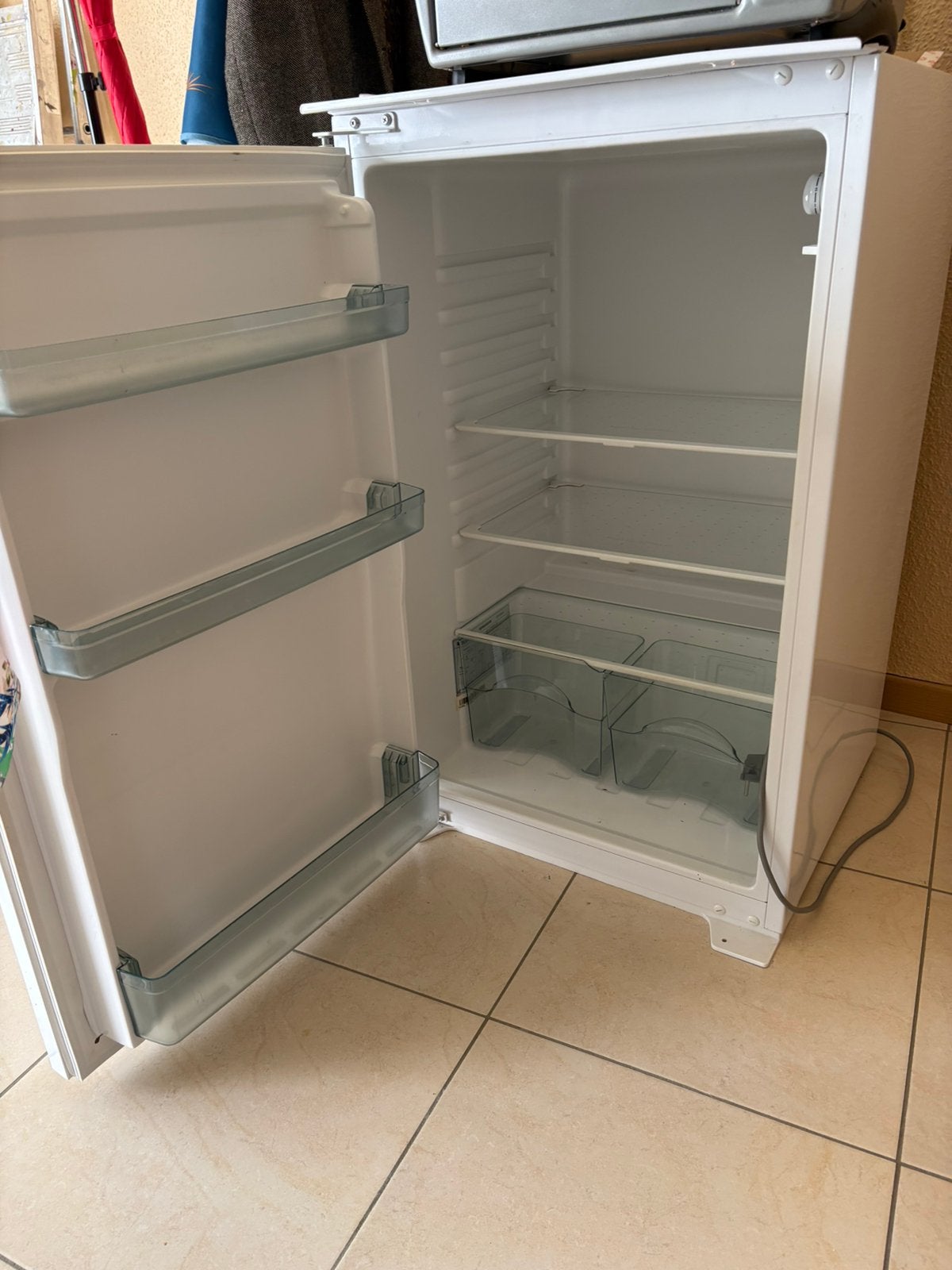 Inbouw koelkast, Elektronische apparatuur, Koelkasten en IJskasten, Ophalen, Gebruikt, Zonder vriesvak