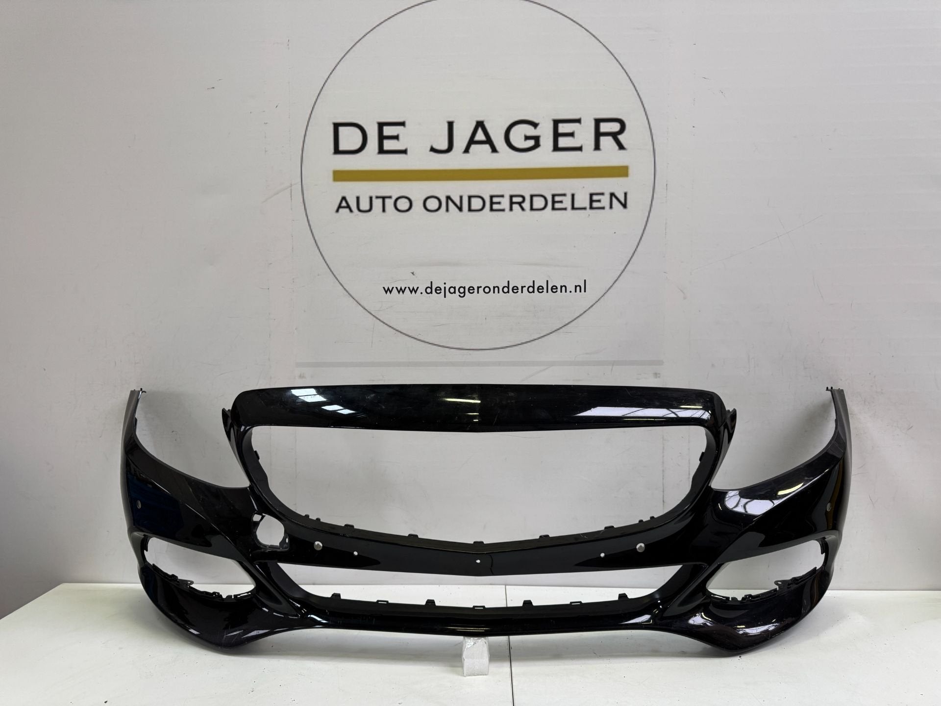 Pare-chocs avant MERCEDES CLASSE C W205 A2058850125, Mercedes-Benz AG, Pare-chocs, Mercedes-Benz, Utilisé