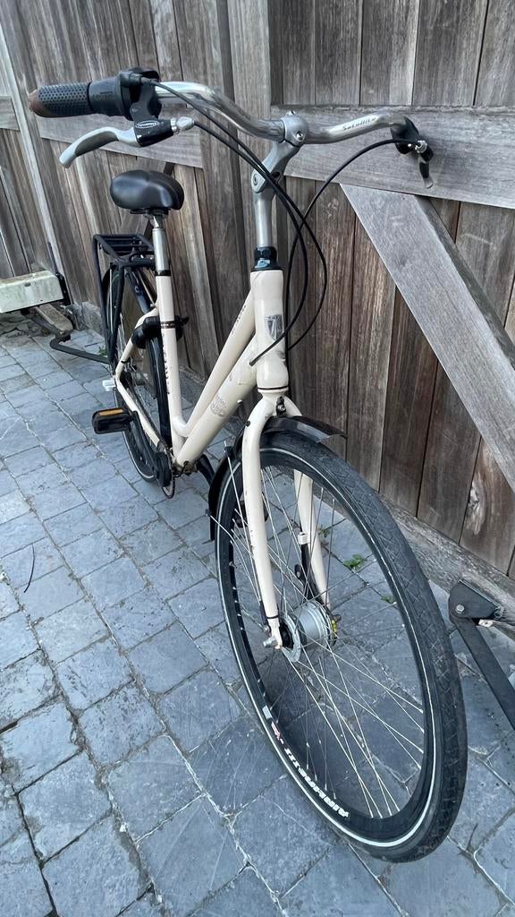Trek St. Tropez damesfiets – comfortabele stadsfiets, Fietsen en Brommers, 47 tot 50 cm, Ophalen, Gebruikt, Versnellingen