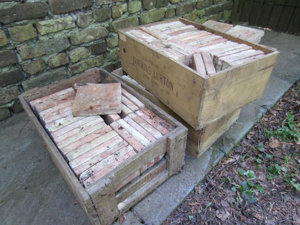 Lot antieke terracotta tegels 16x16x2cm, Ophalen