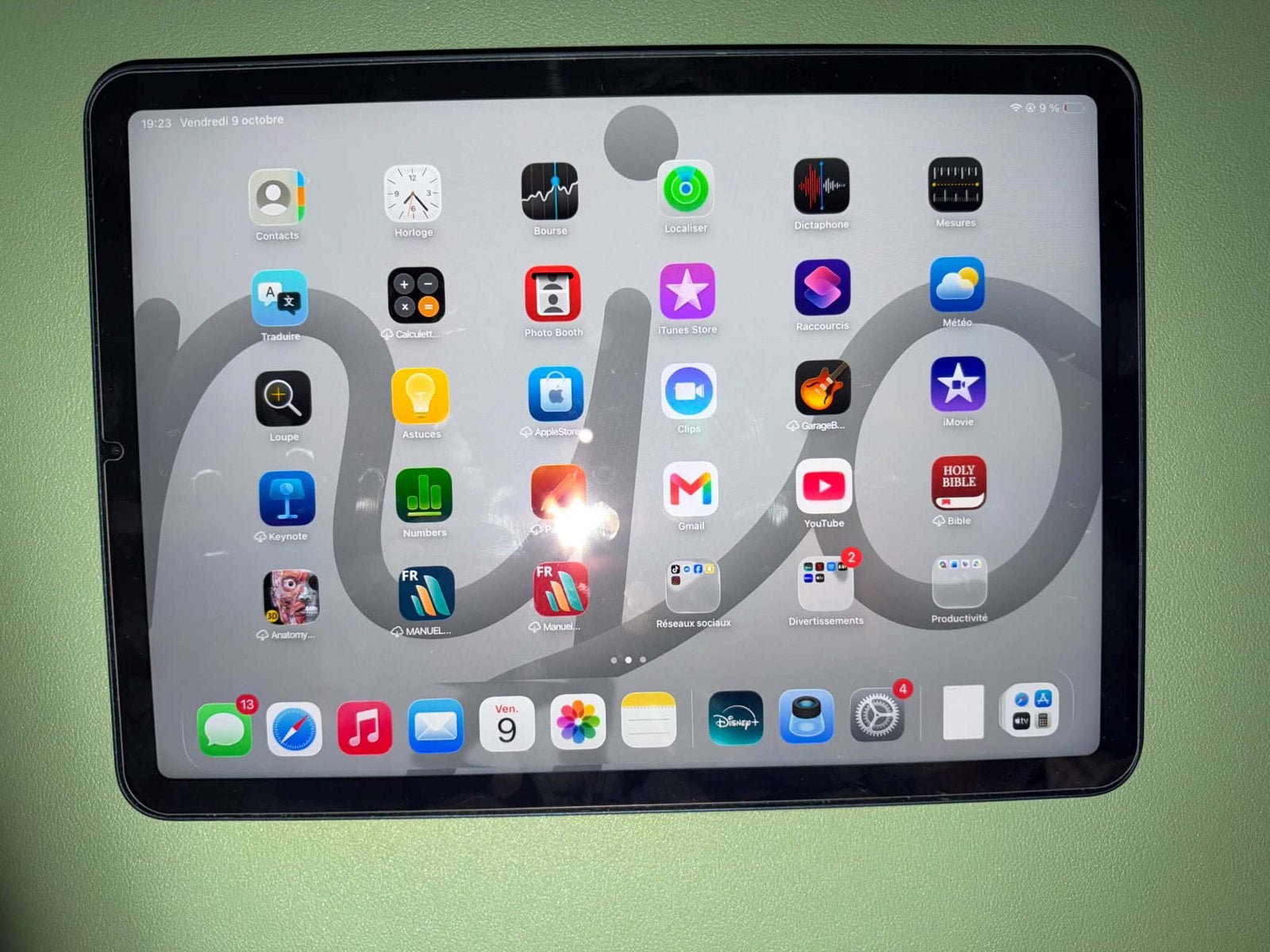 Ipad Air 5e, Informatique & Logiciels, Enlèvement, Comme neuf, Bleu